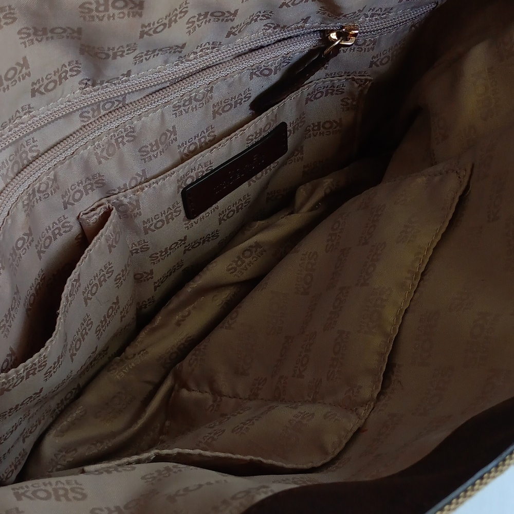 MICHEAL KORS TAN & BROWN LOGO BAG - Picture 4 of 8